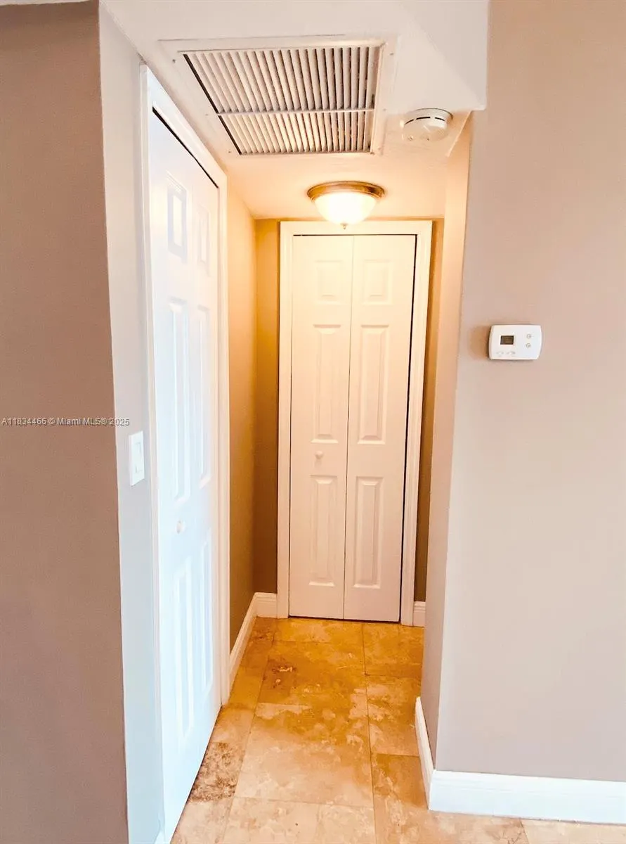 3545 NE 166th St, #805