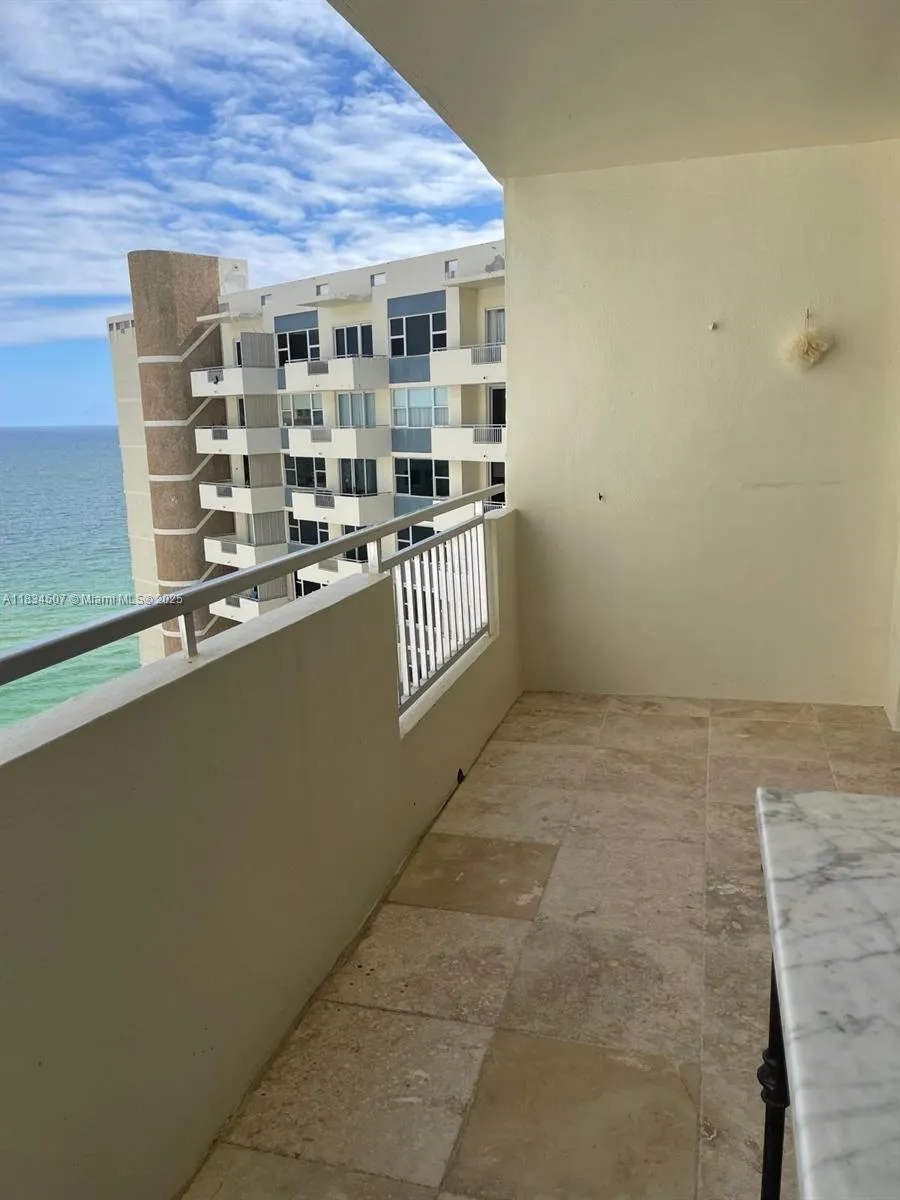 3180 S Ocean Dr, #1602