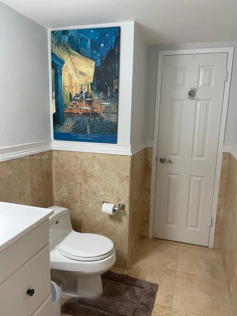 3180 S Ocean Dr, #1602