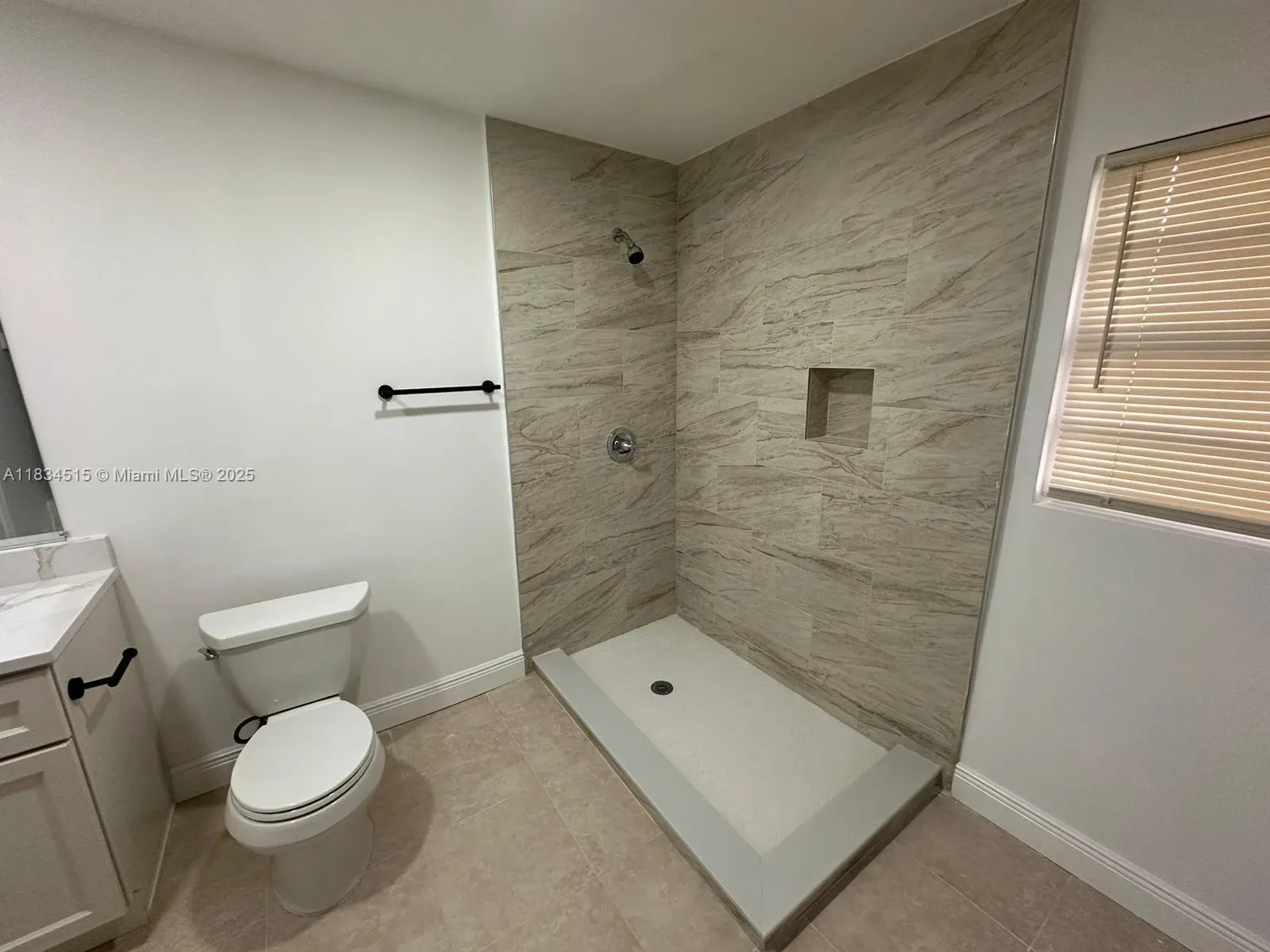 125 SW 11th Ave