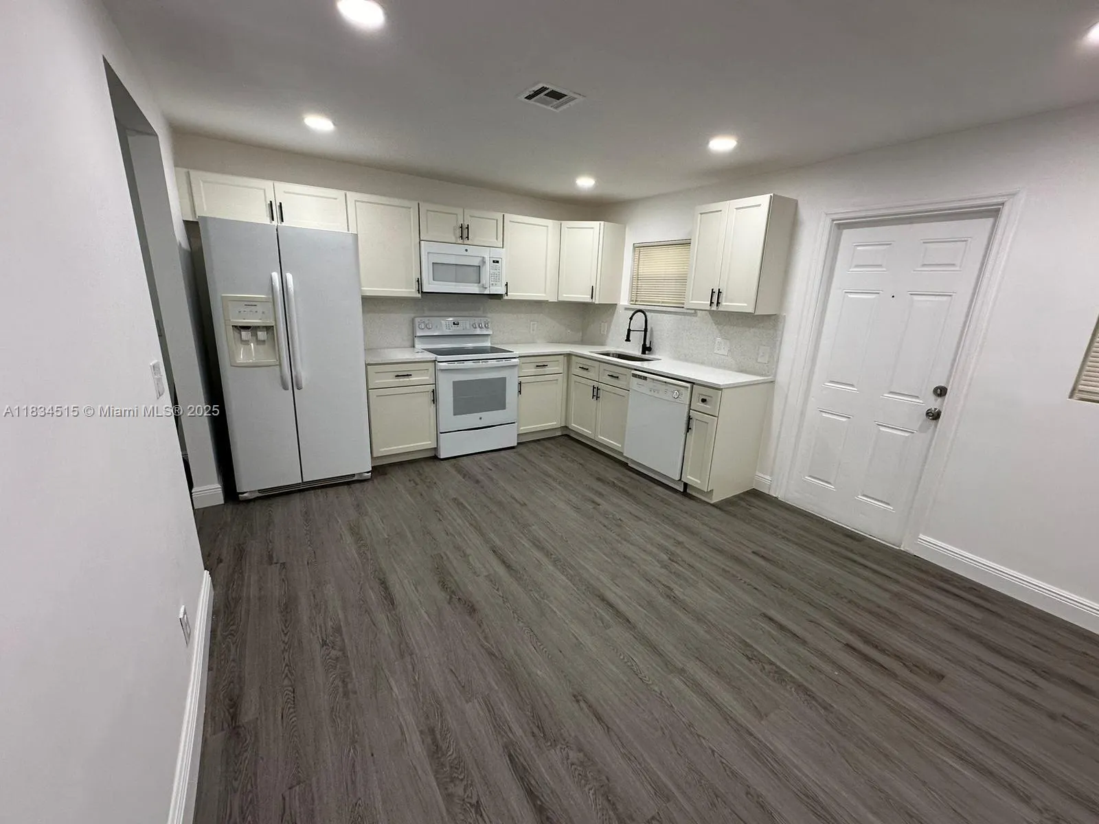 125 SW 11th Ave