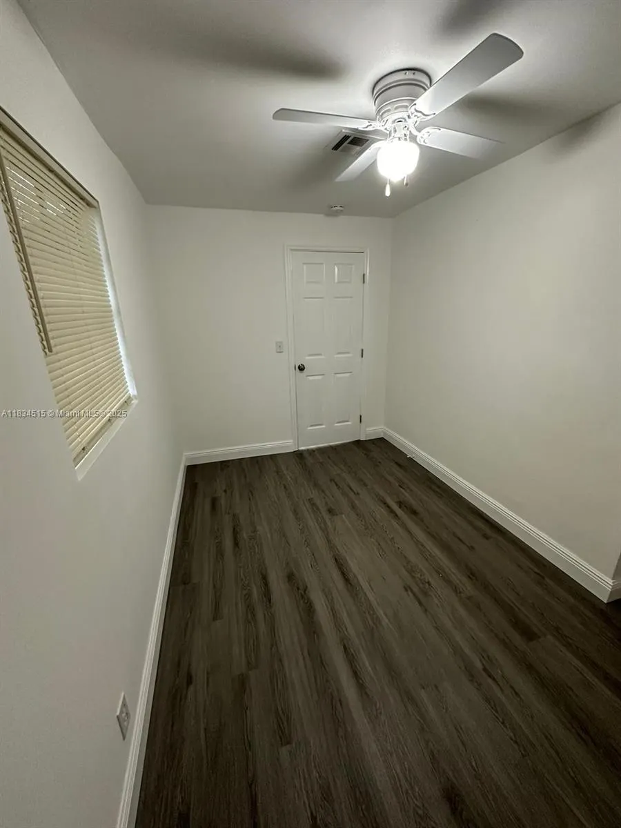 125 SW 11th Ave