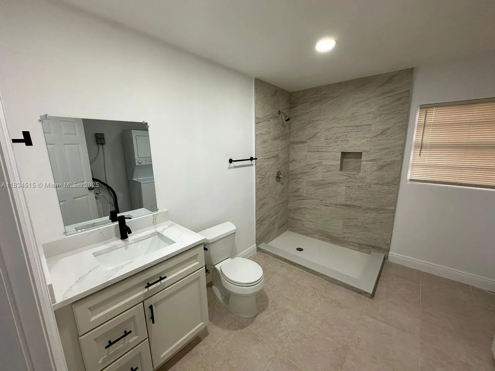 125 SW 11th Ave