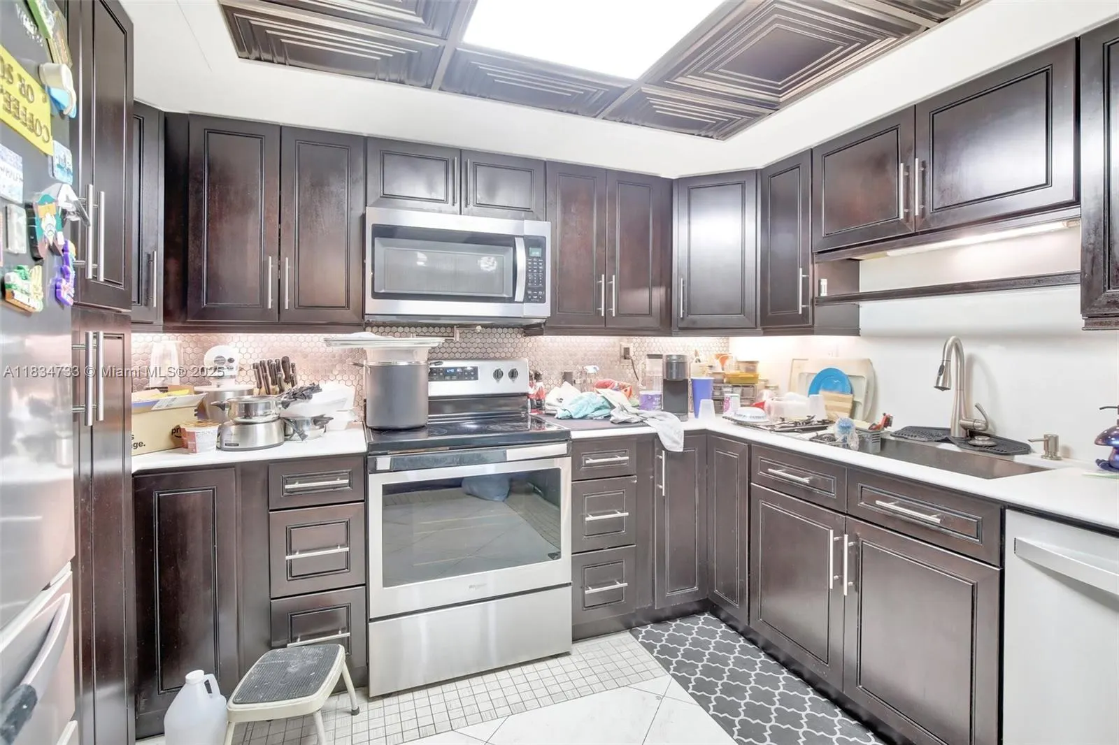 535 NW 98th Ave