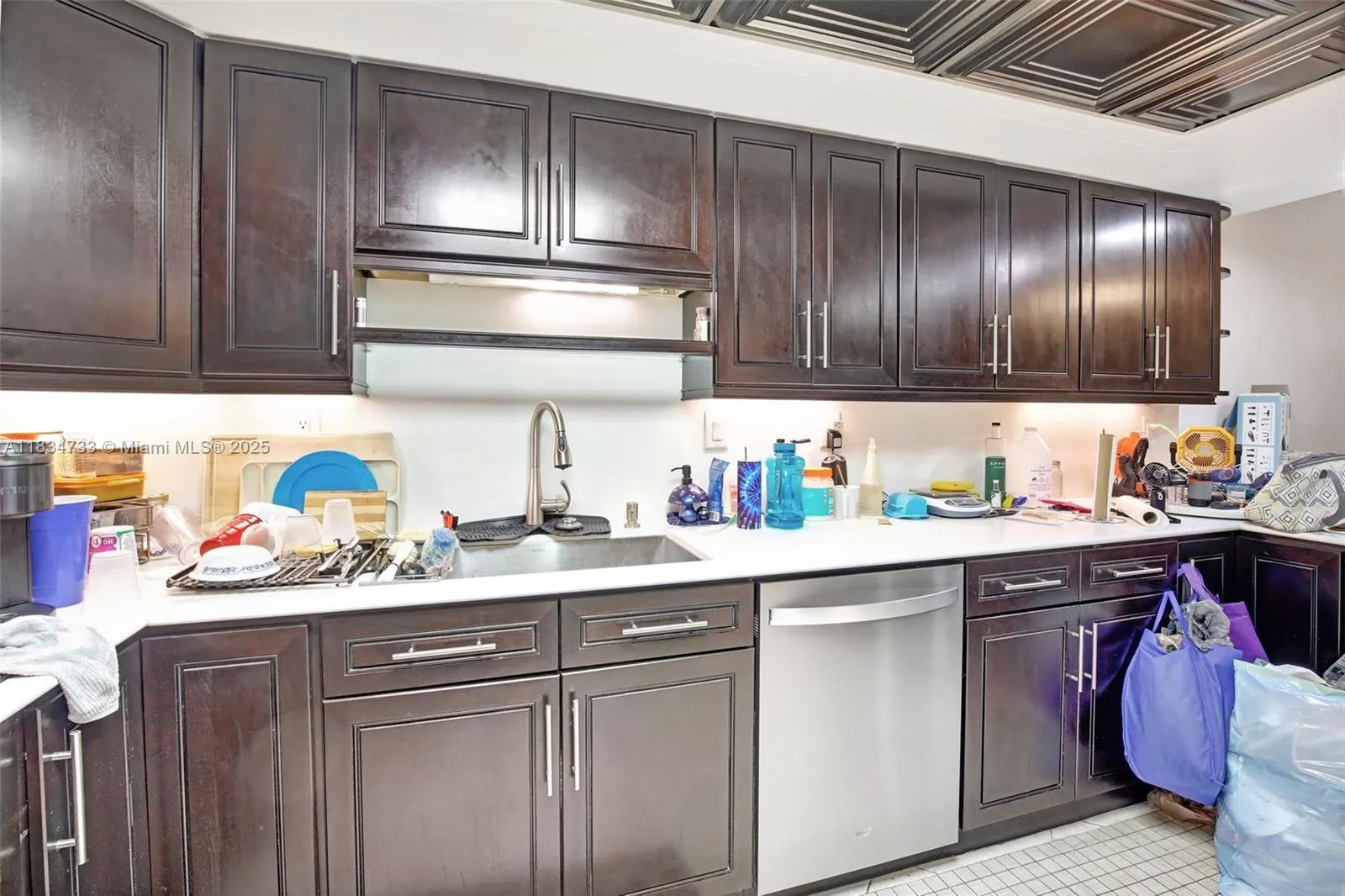 535 NW 98th Ave