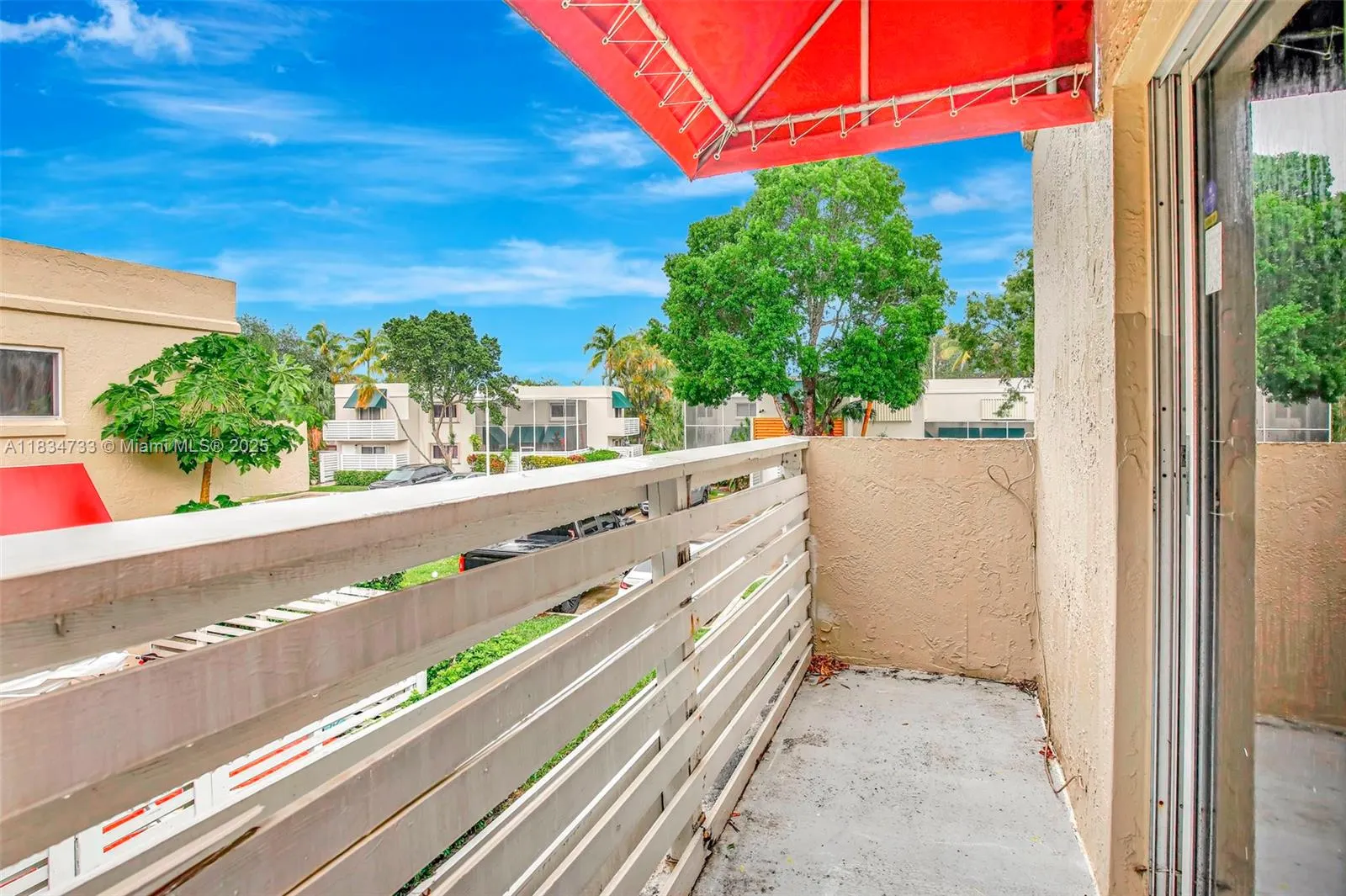 535 NW 98th Ave