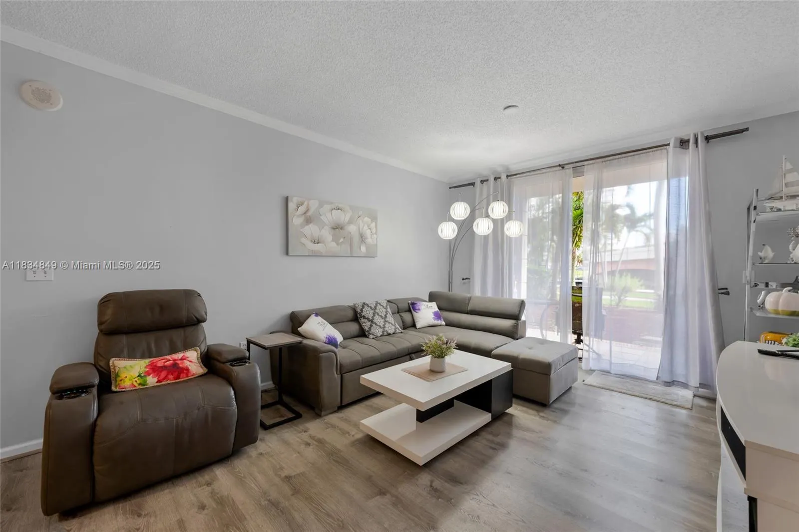 17150 N Bay Rd, #2113