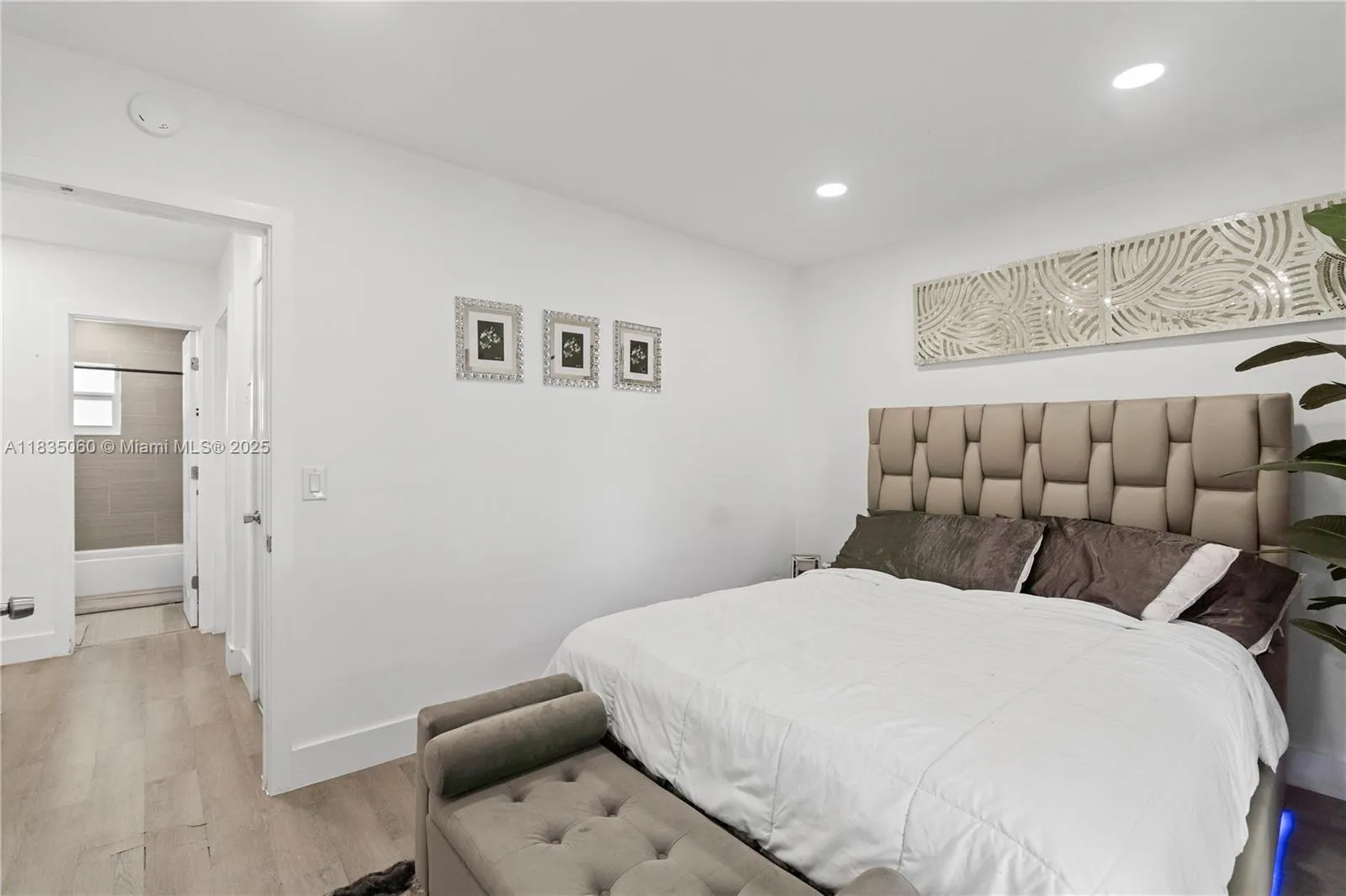 2418 NW 52nd St