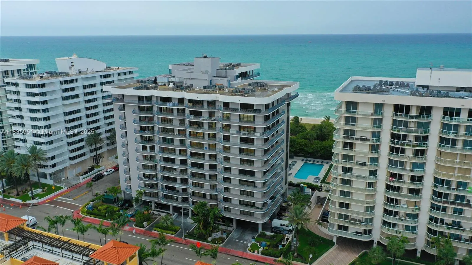 8877 Collins Ave, #705