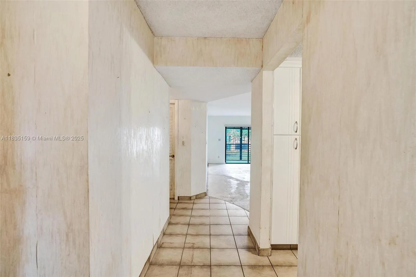 4965 E Sabal Palm Blvd, #207