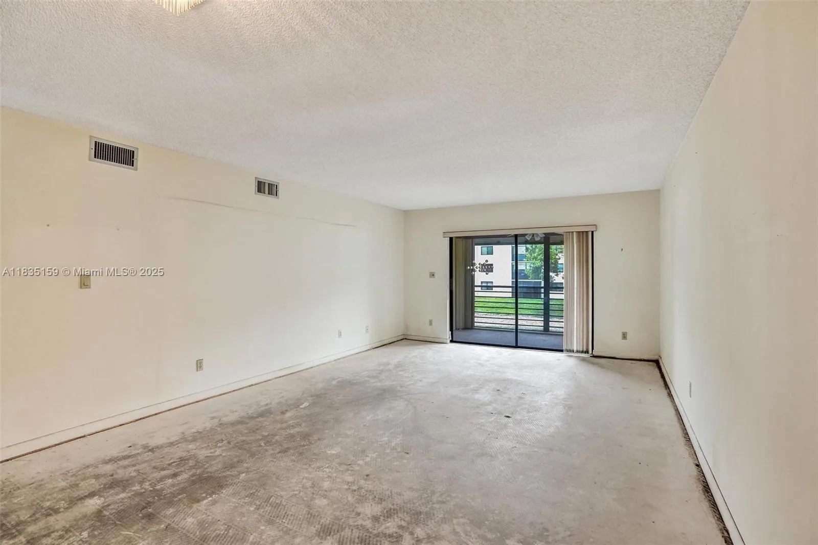 4965 E Sabal Palm Blvd, #207