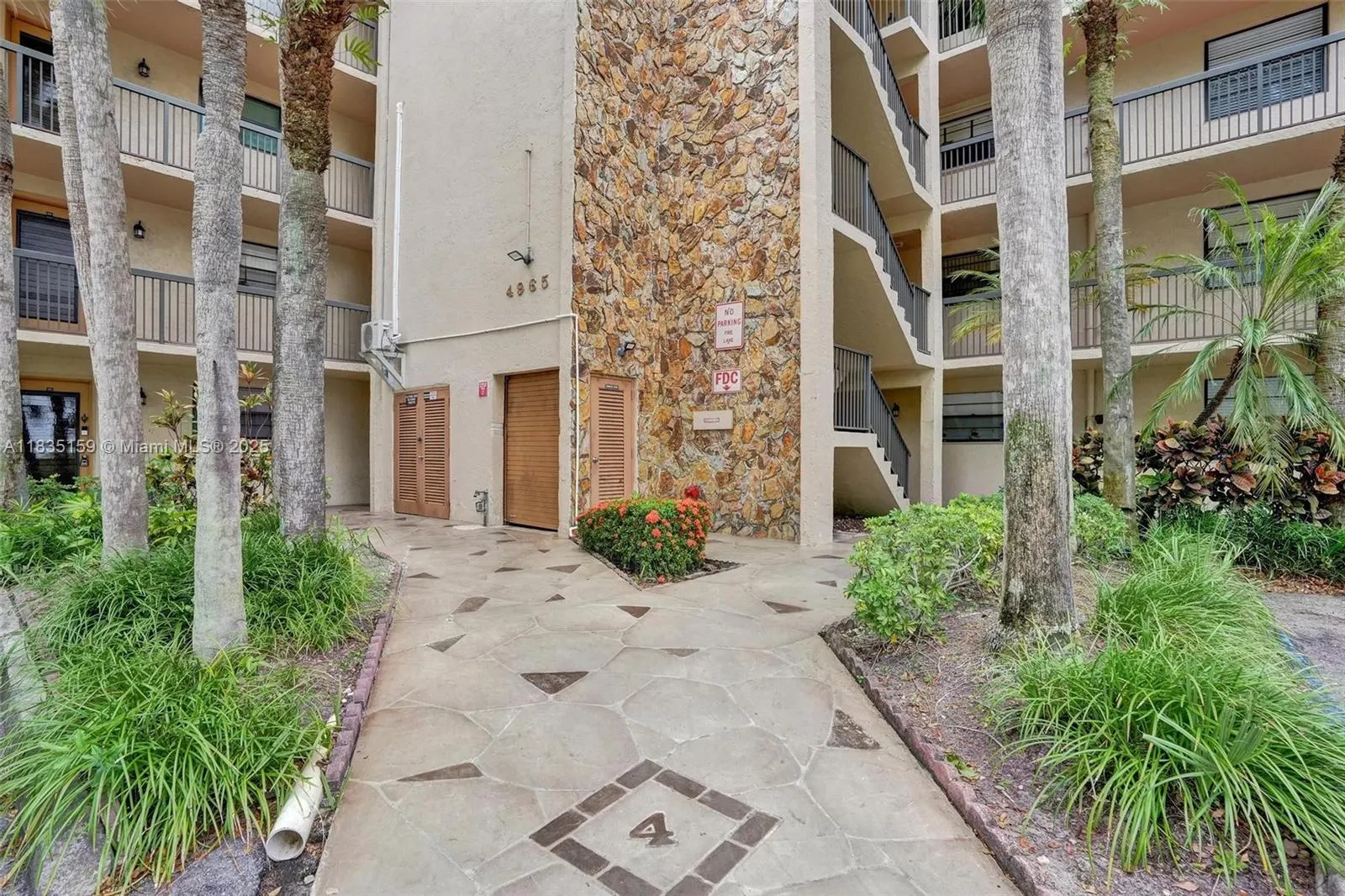 4965 E Sabal Palm Blvd, #207