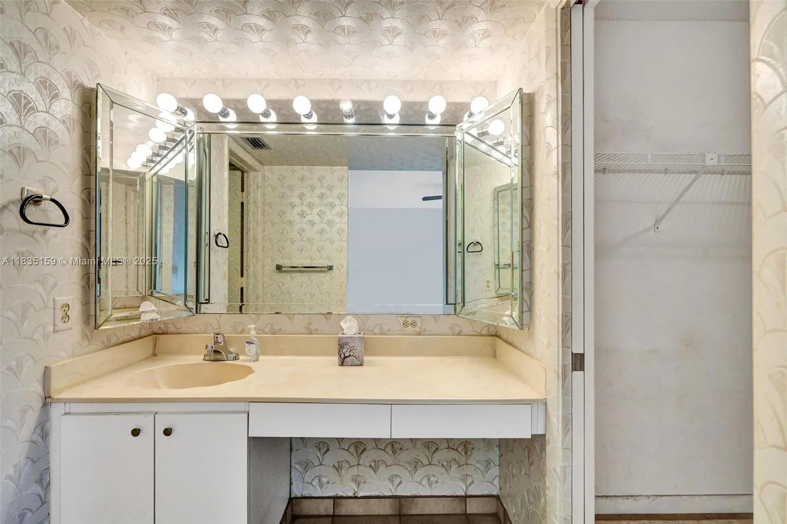 4965 E Sabal Palm Blvd, #207