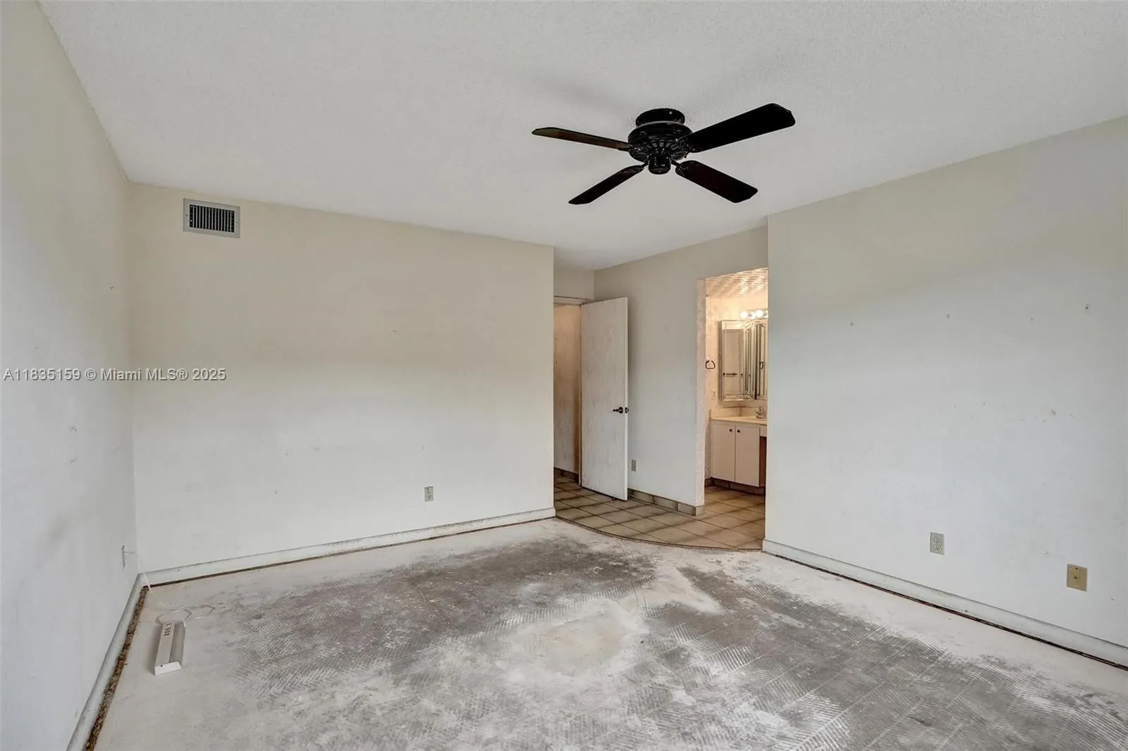 4965 E Sabal Palm Blvd, #207