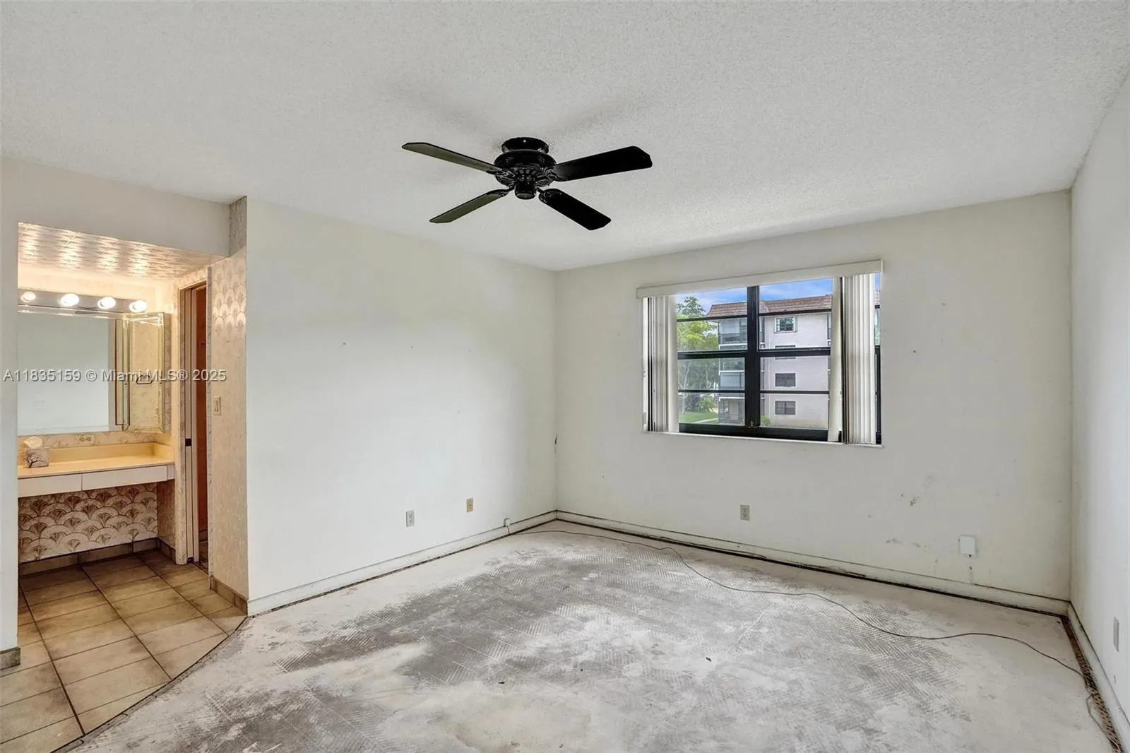 4965 E Sabal Palm Blvd, #207