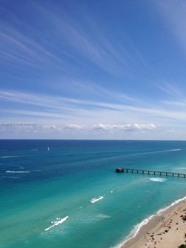 17121 Collins Ave, #2803