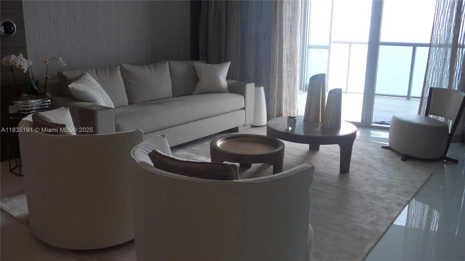 17121 Collins Ave, #2803