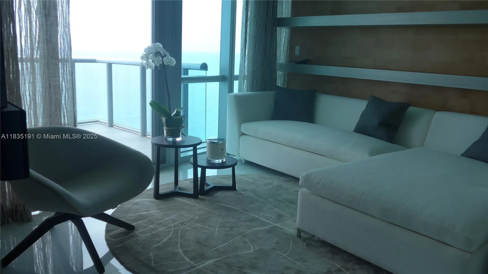 17121 Collins Ave, #2803