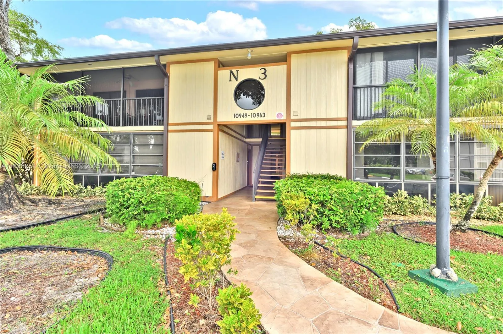 10959 W Clairmont Cir, #211