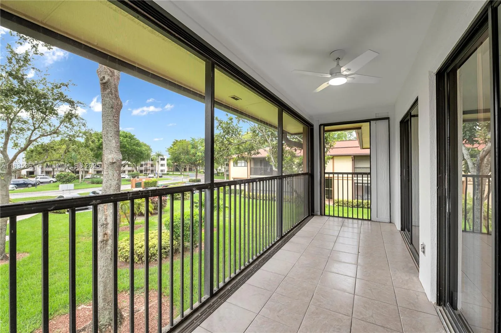 10959 W Clairmont Cir, #211