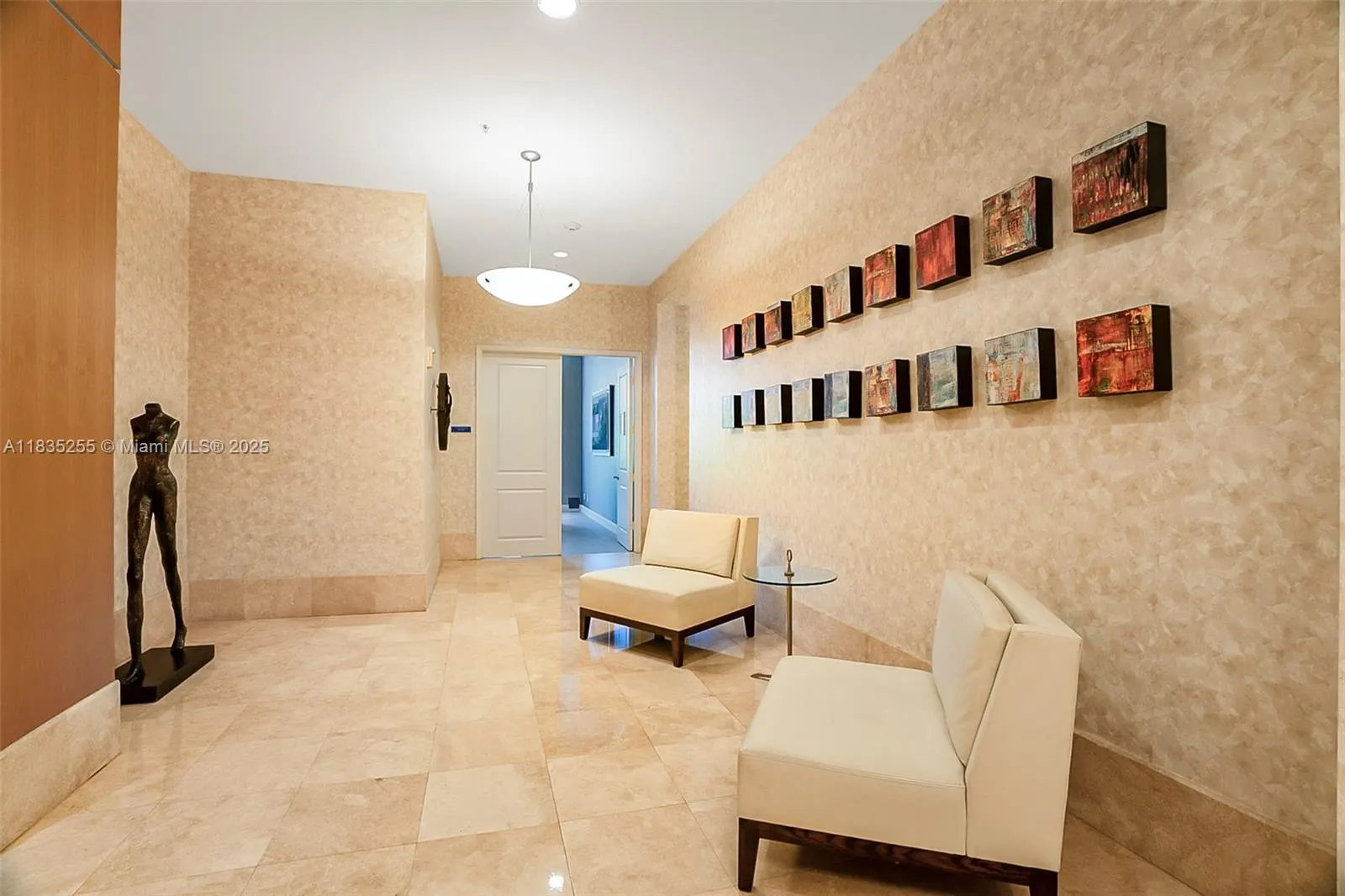 1945 S Ocean Dr, #901