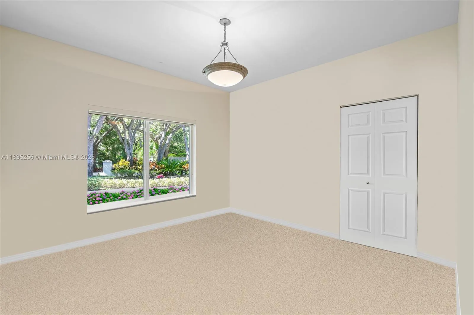 10735 SW 58th Ave