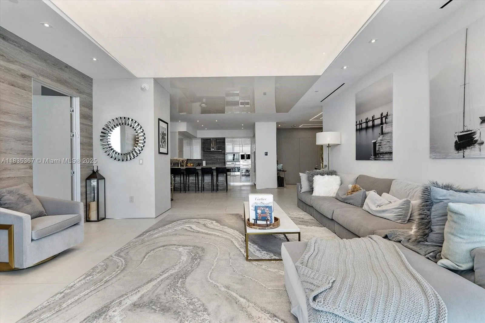 17475 Collins Ave, #2002