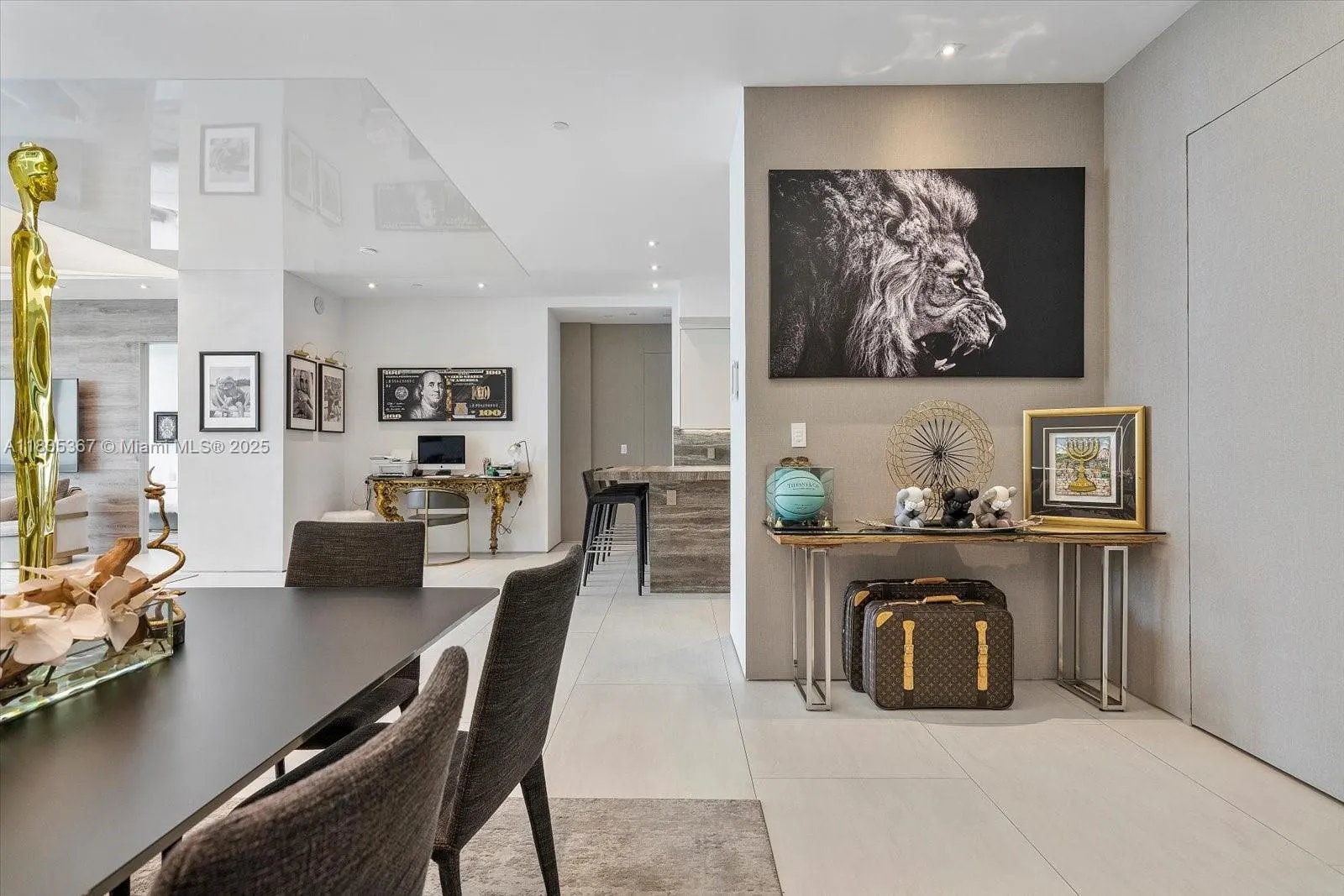 17475 Collins Ave, #2002