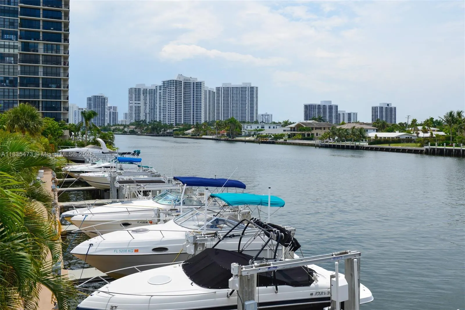 1985 S Ocean Dr, #10D