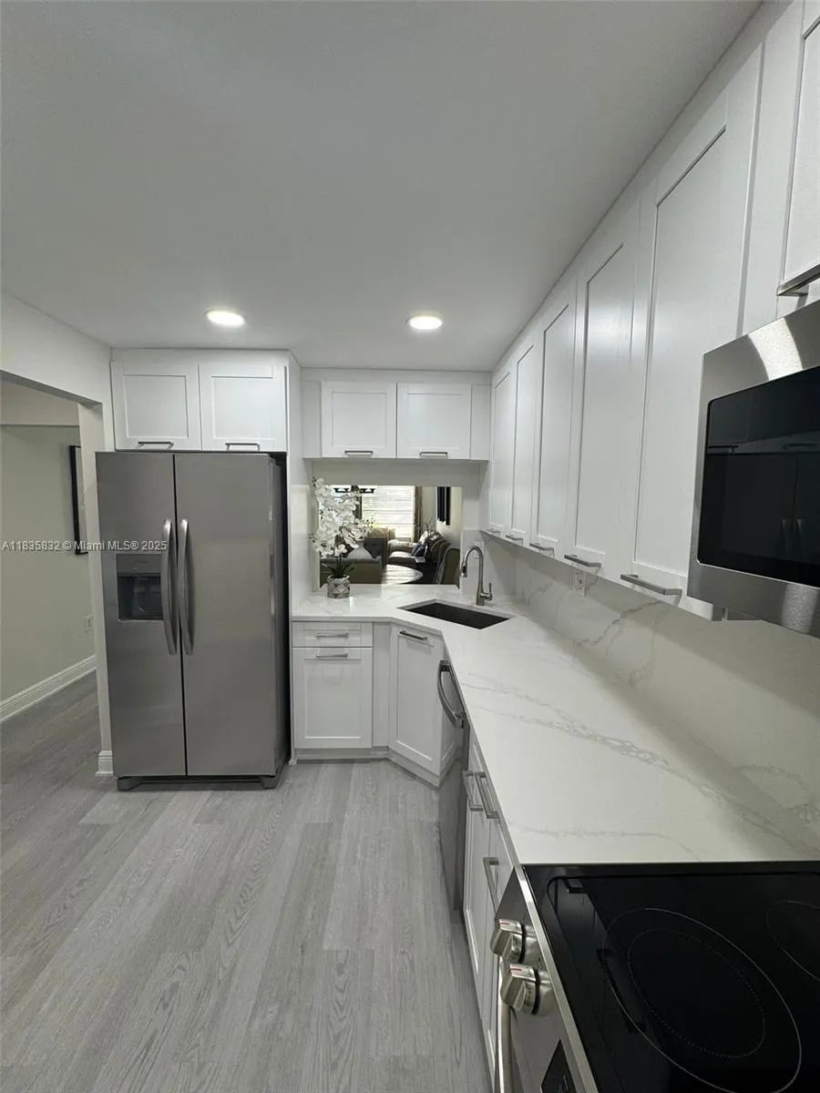 7480 NW 17th St, #103