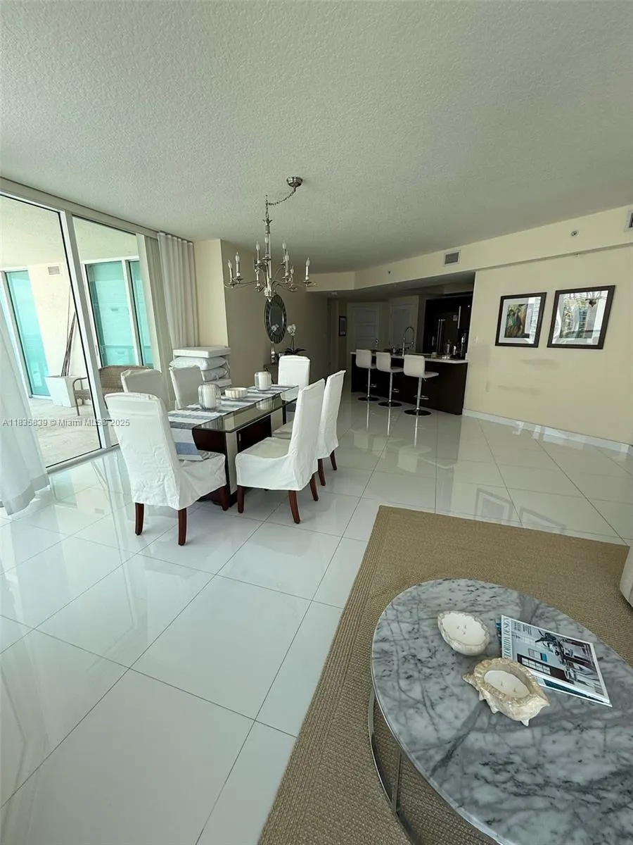 150 Sunny Isles Blvd, #1-1401