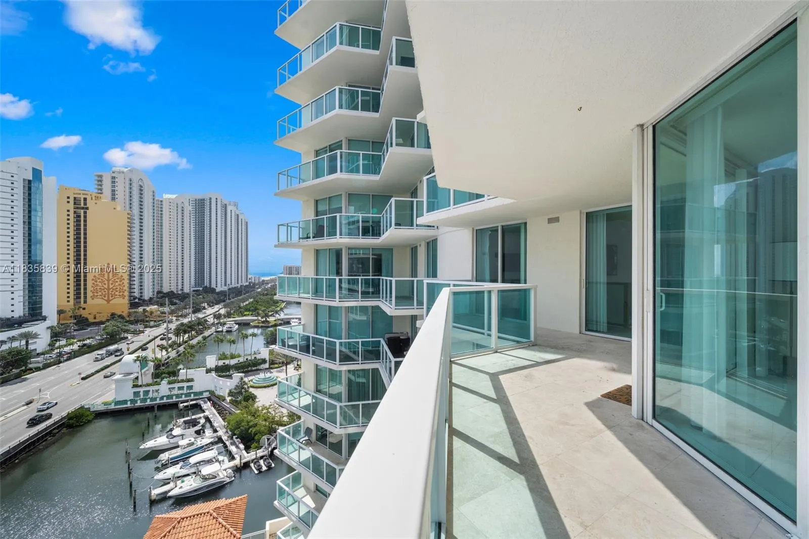 150 Sunny Isles Blvd, #1-1401