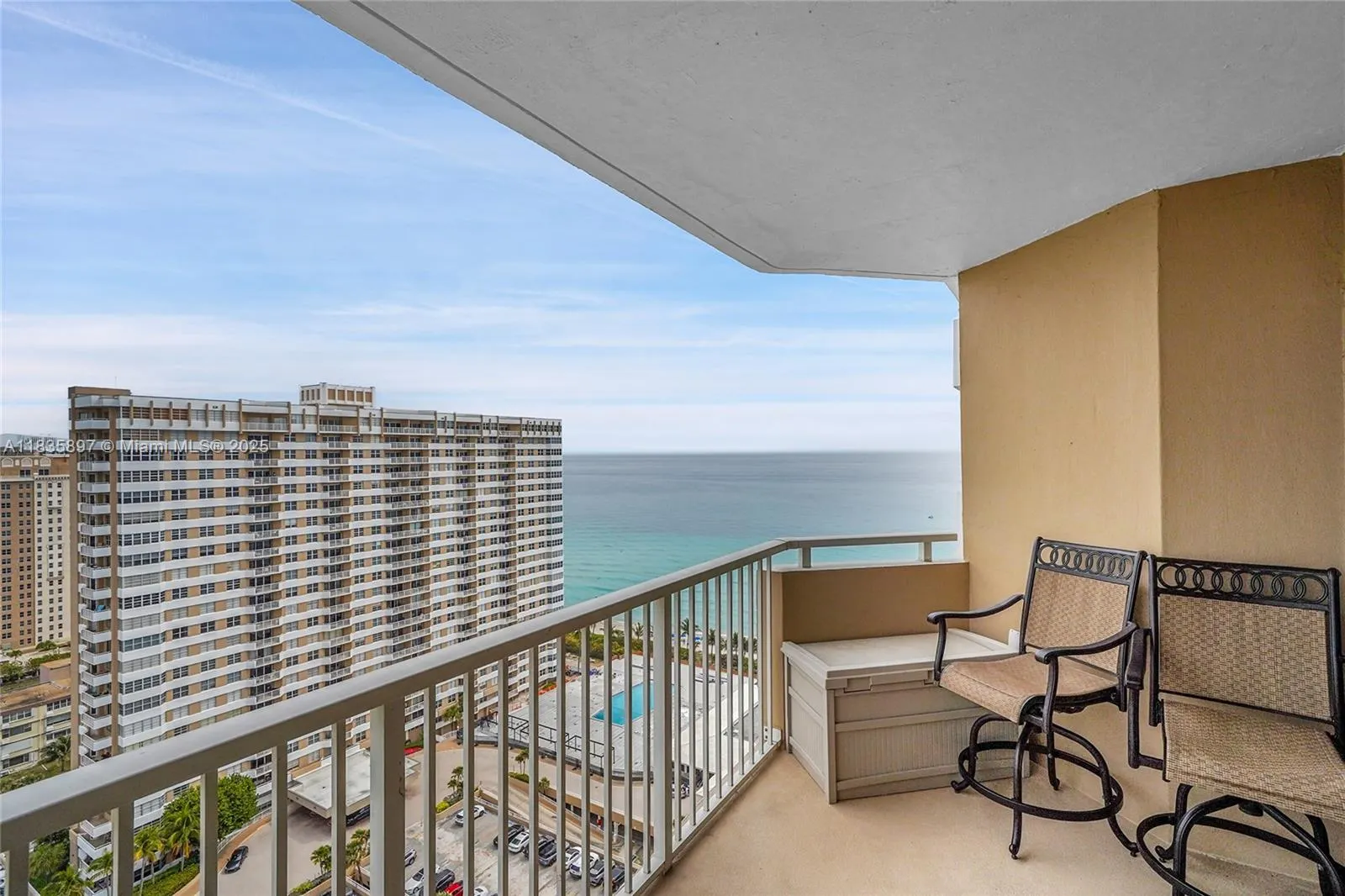 1980 S Ocean Dr, #21M