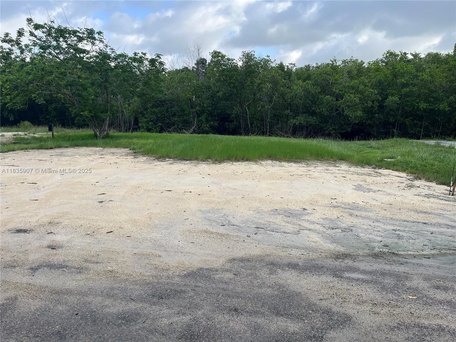 22 PLANTATION DR