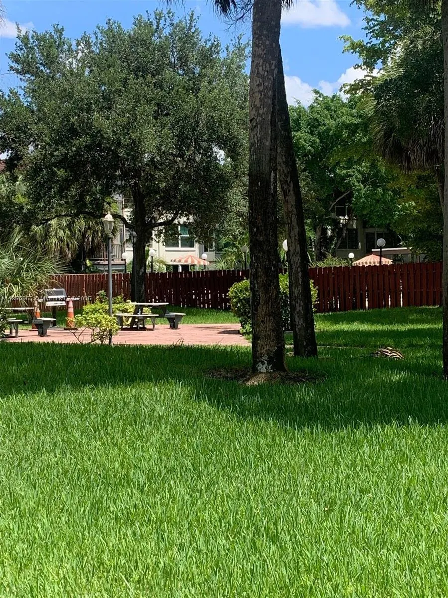 7500 NW 17th St, #109