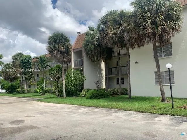 7500 NW 17th St, #109