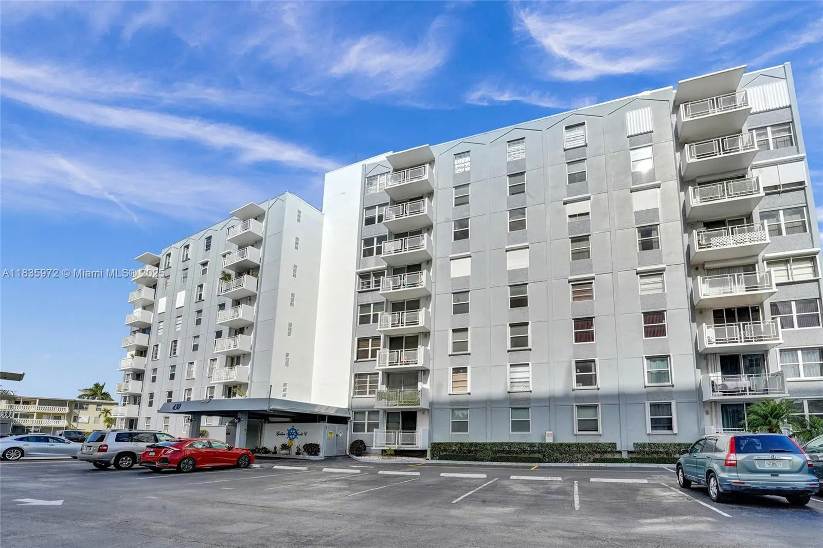 430 Golden Isles Dr, #201