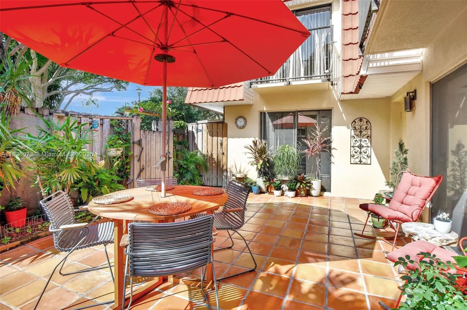 701 NW 98th Cir