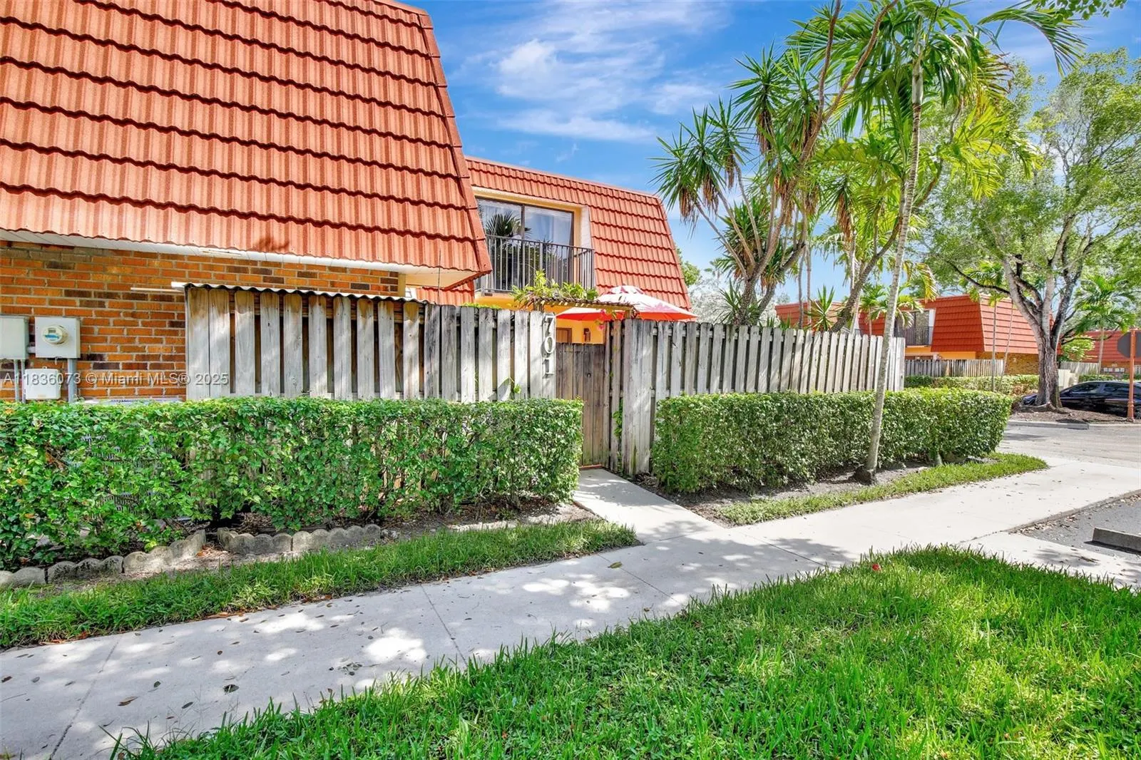 701 NW 98th Cir