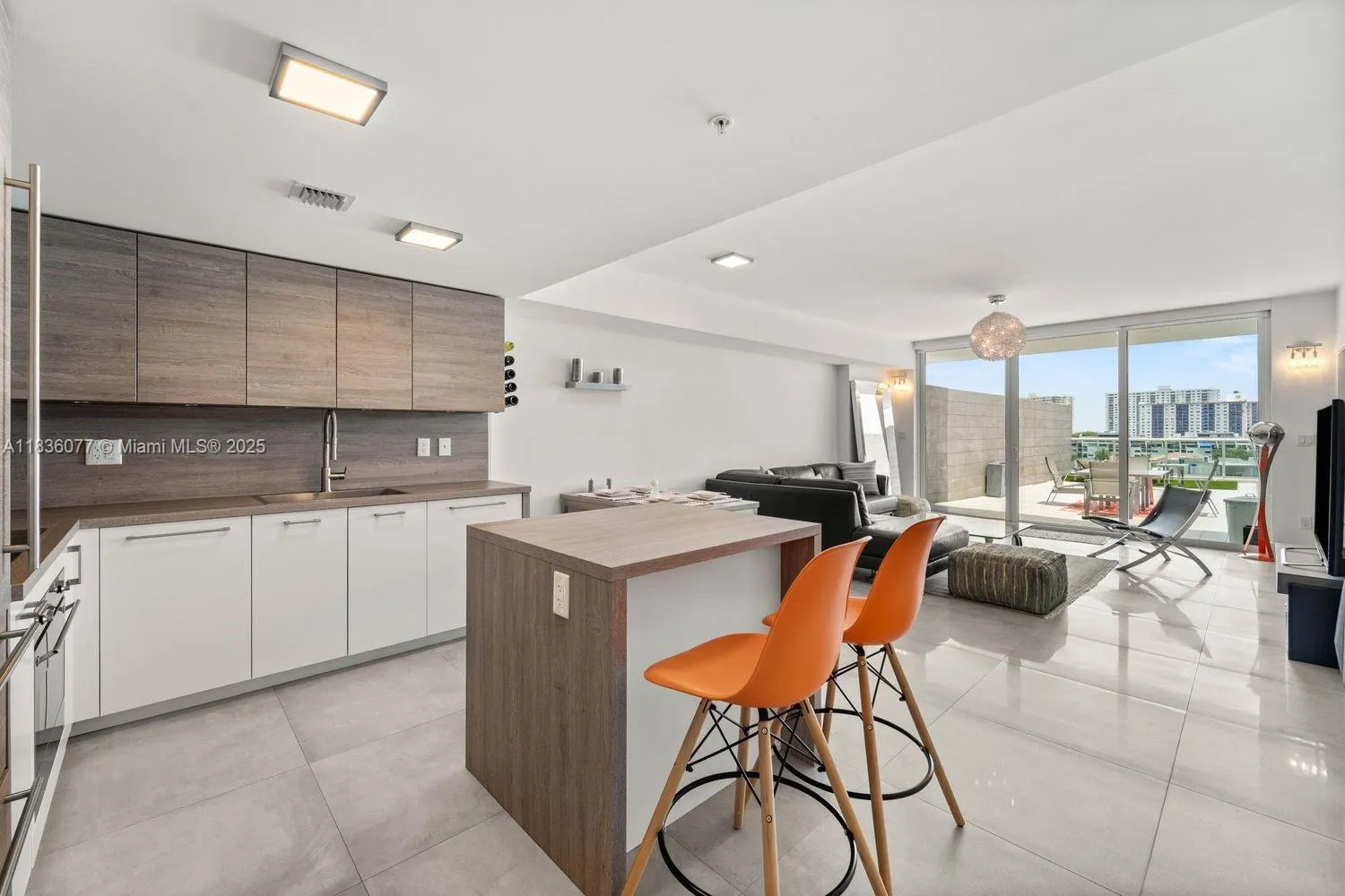 400 Sunny Isles Blvd, #616