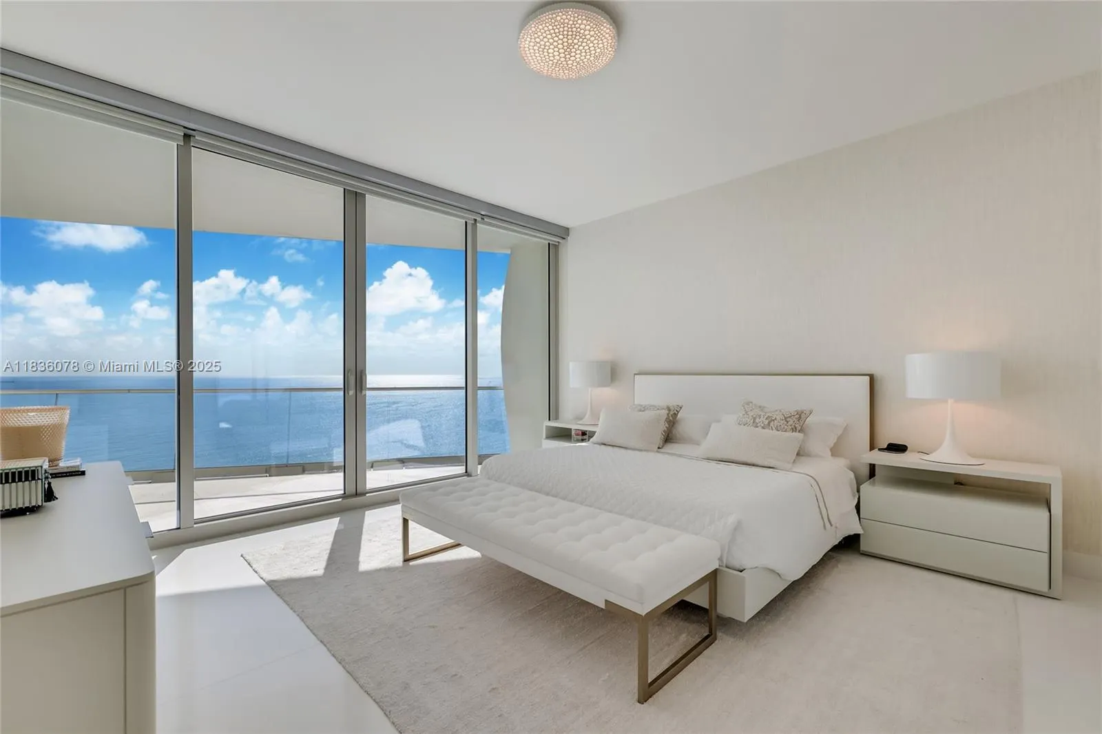 16901 Collins Ave, #2702