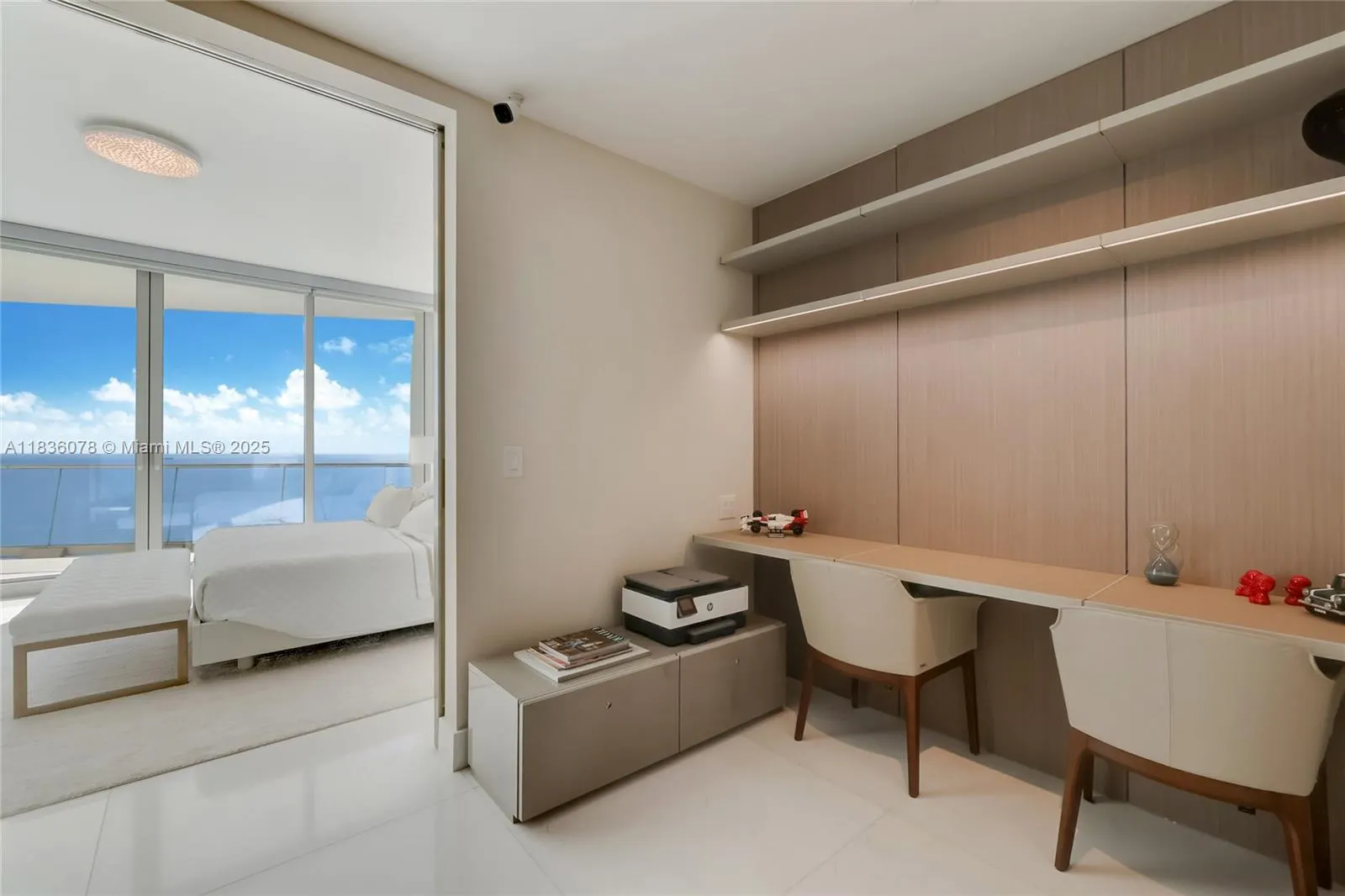 16901 Collins Ave, #2702