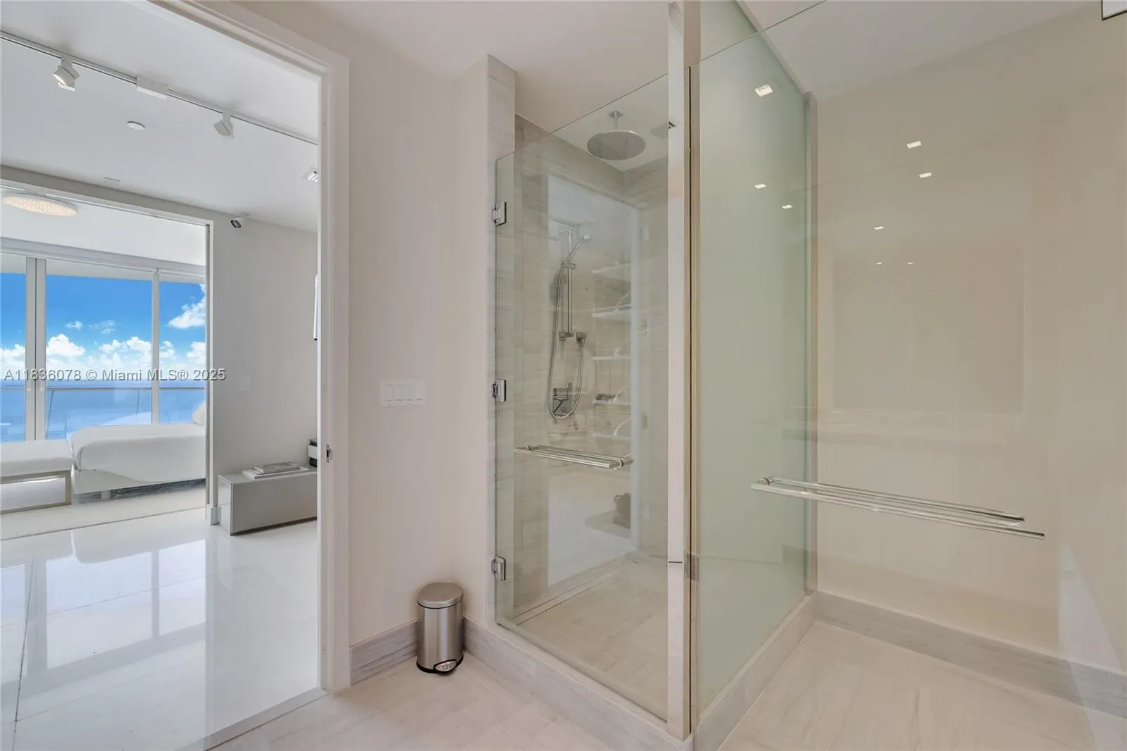16901 Collins Ave, #2702