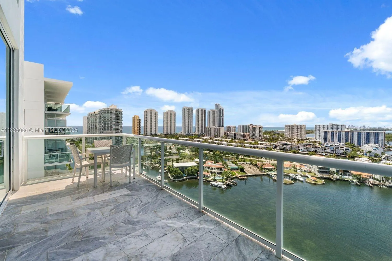 400 Sunny Isles Blvd, #2008