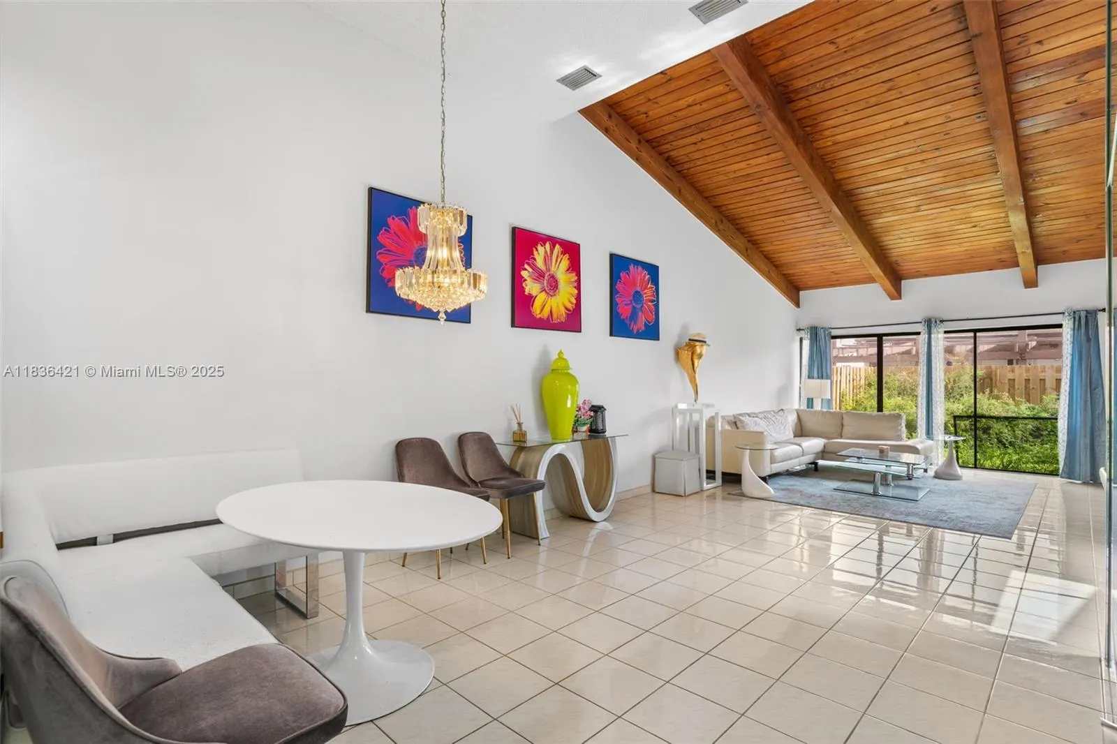 2679 parkview dr