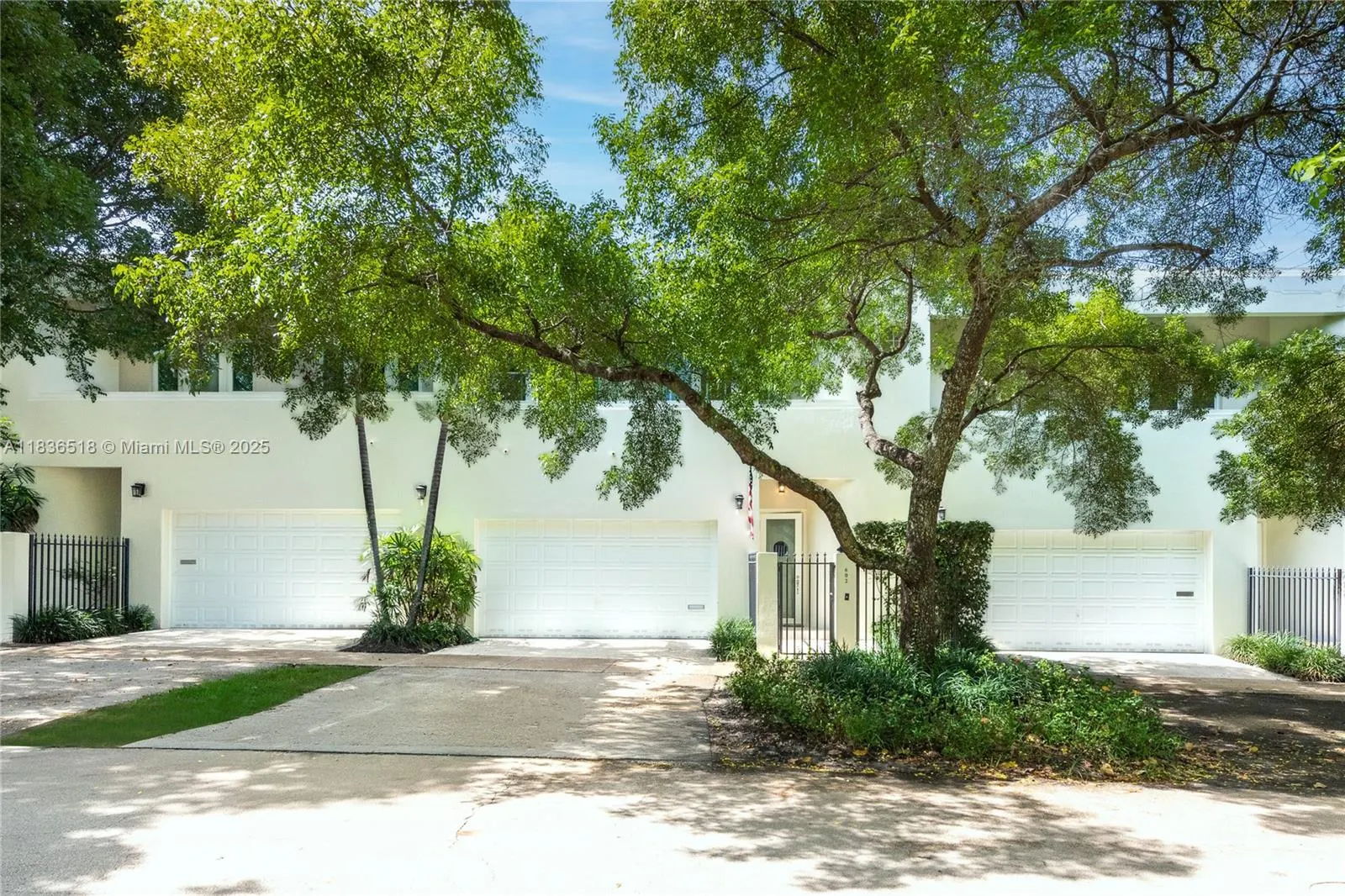 602 Malaga Ave, #B