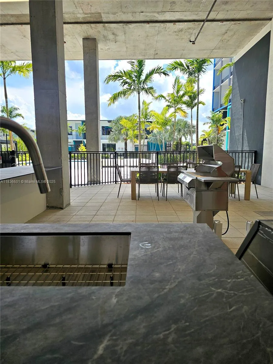 4400 Sunrise Blvd, #T-1