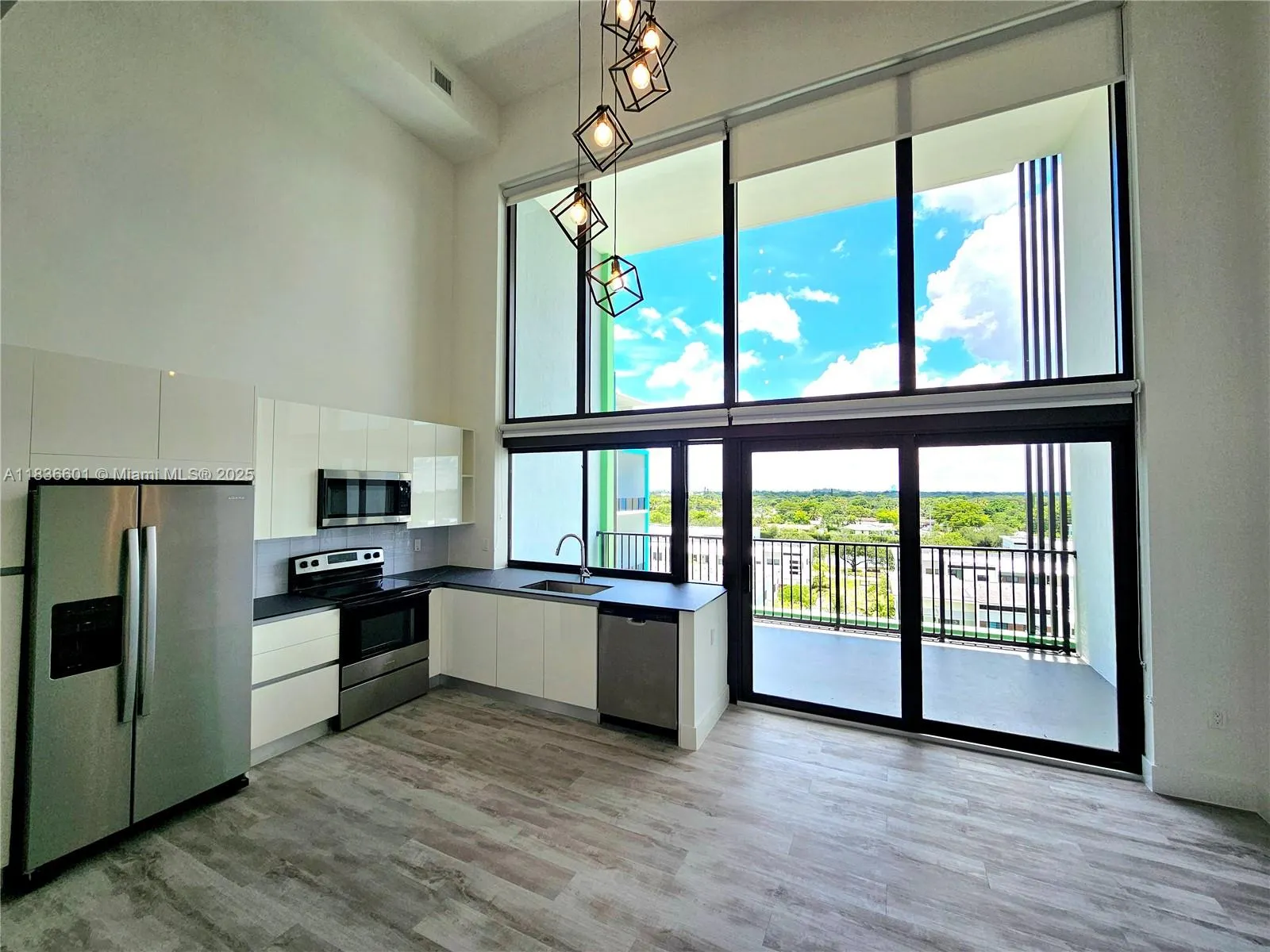 4400 Sunrise Blvd, #T-1