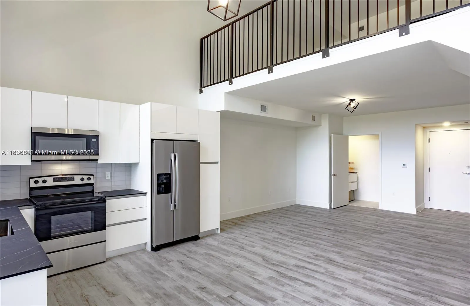 4400 Sunrise Blvd, #T-1