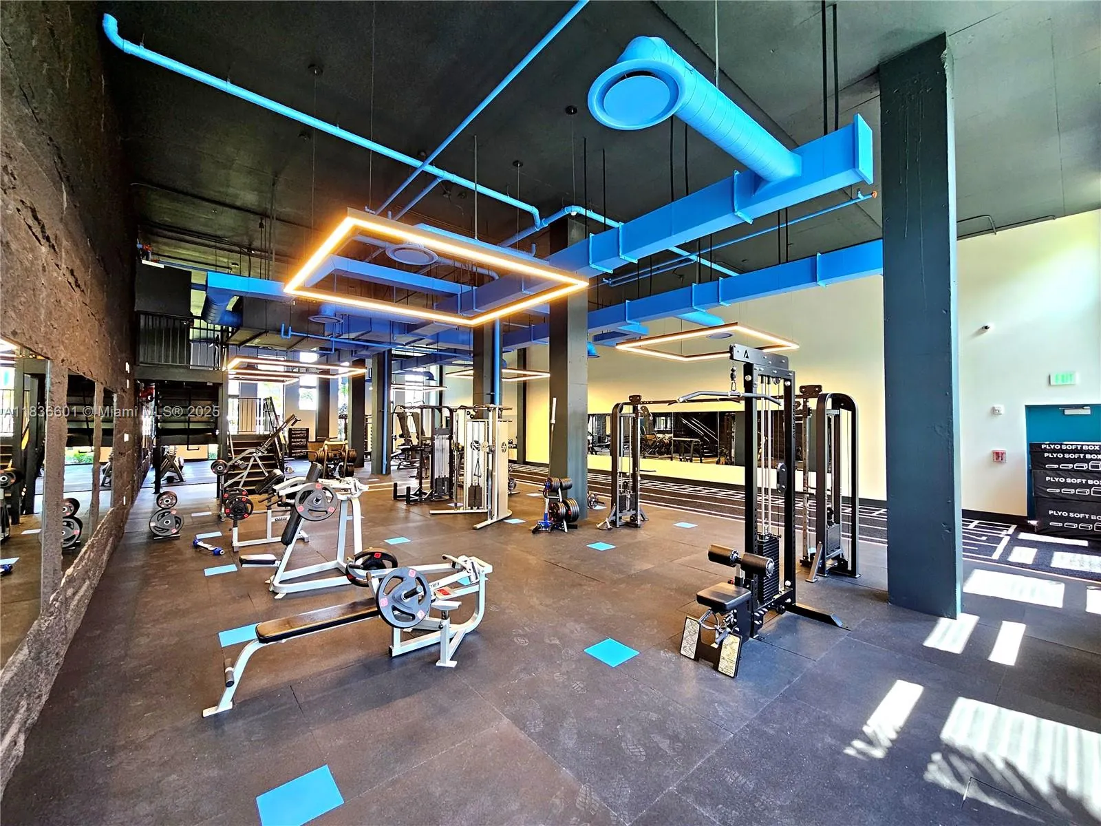 4400 Sunrise Blvd, #T-1